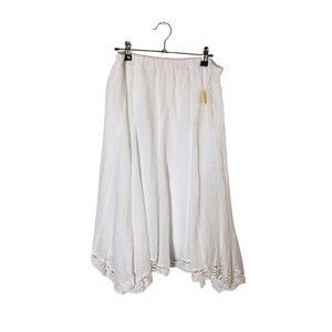 Russ Berens Skirt Women's Size Medium White 100% Linen Stretch Waist Lace Trim